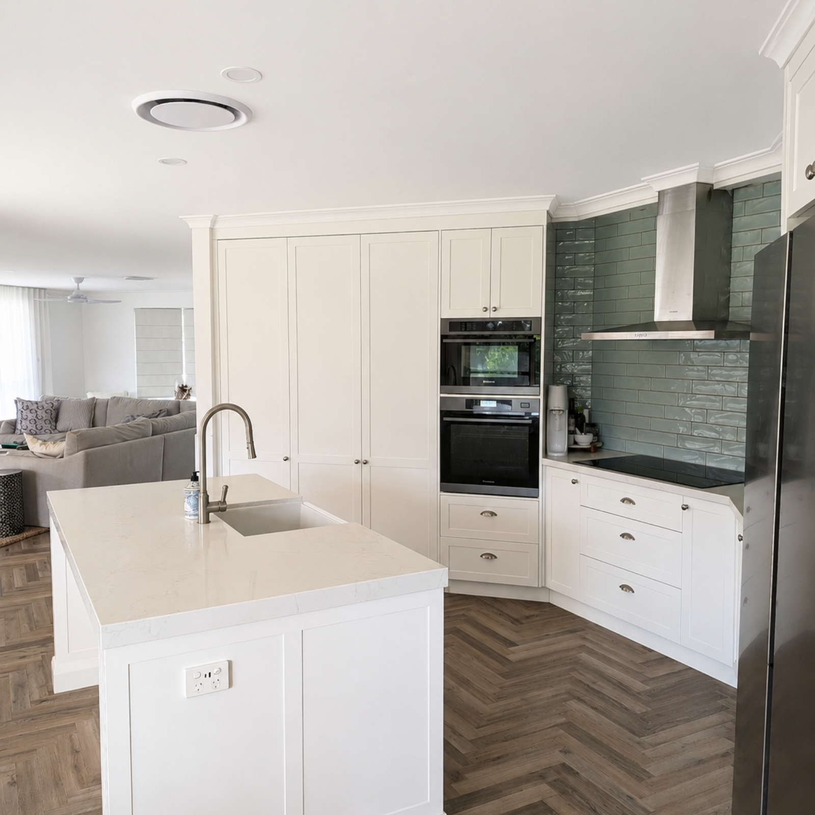 Completed Urangan kitchen from the reverse angle